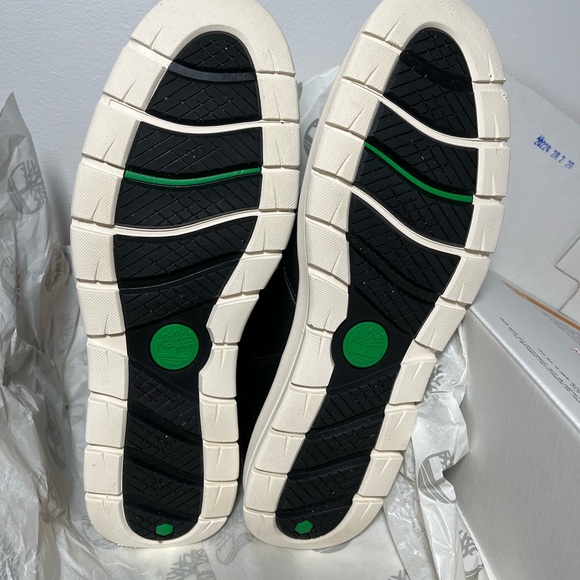 Timberland Men’s Graydon Sneaker Boot
Size 9.5 - Picture 6 of 7